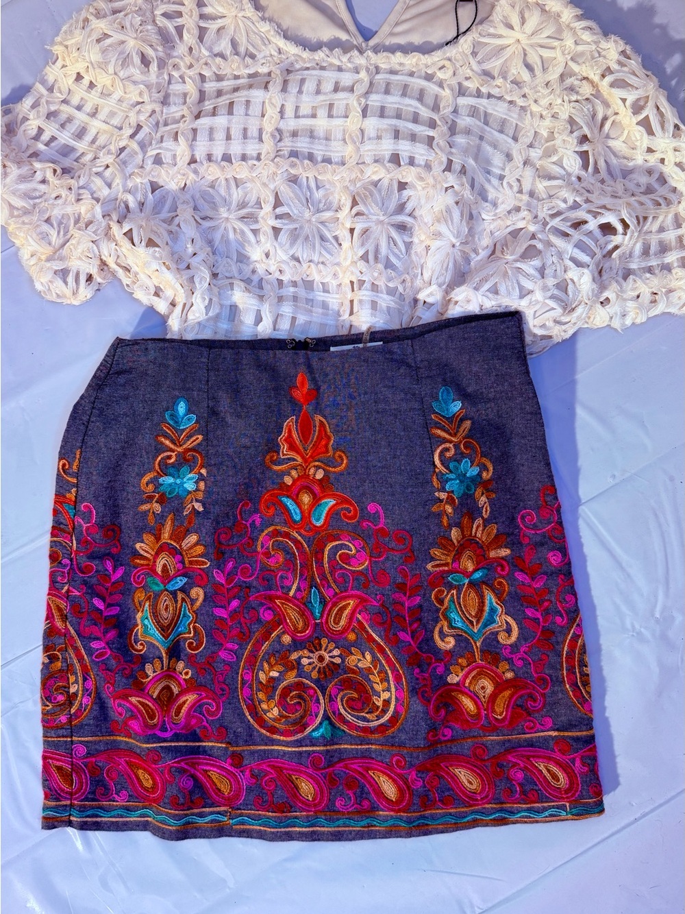 entro Embroidered Mini Skirt in Charcoal Gray with Multicolor Accents